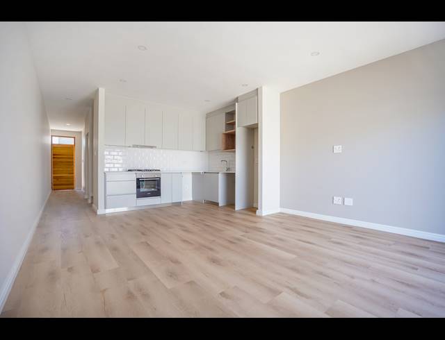 3 BEDROOM HOUSE FOR SALE IN SANDOWN